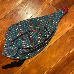 Kavu cross body bag
